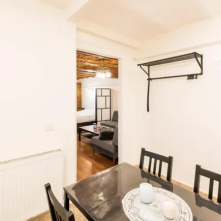 Beautiful 1 Bedroom Apt Wac 400 Meters Taksim Square Innv34004 * Istanbul