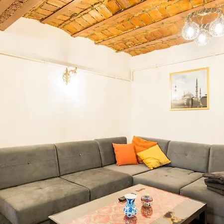 Beautiful 1 Bedroom Apt Wac 400 Meters Taksim Square Innv34004 * Istanbul
